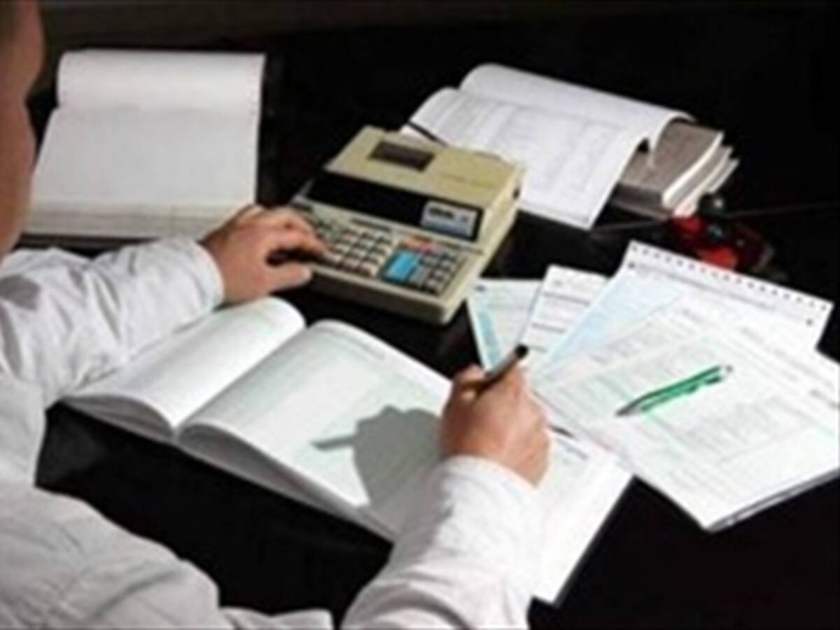 Empresarios plantean una reforma tributaria por un año