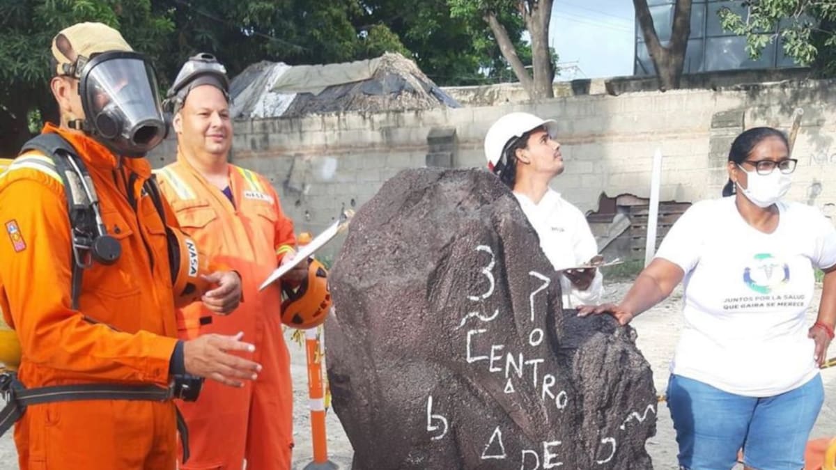Colocan piedra simbólica para exigir construcción de puesto de salud