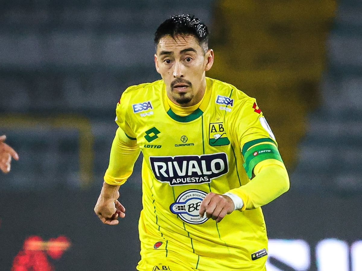 Fabián Sambueza estalló: “Un árbitro se puede equivocar, los burros del VAR no”