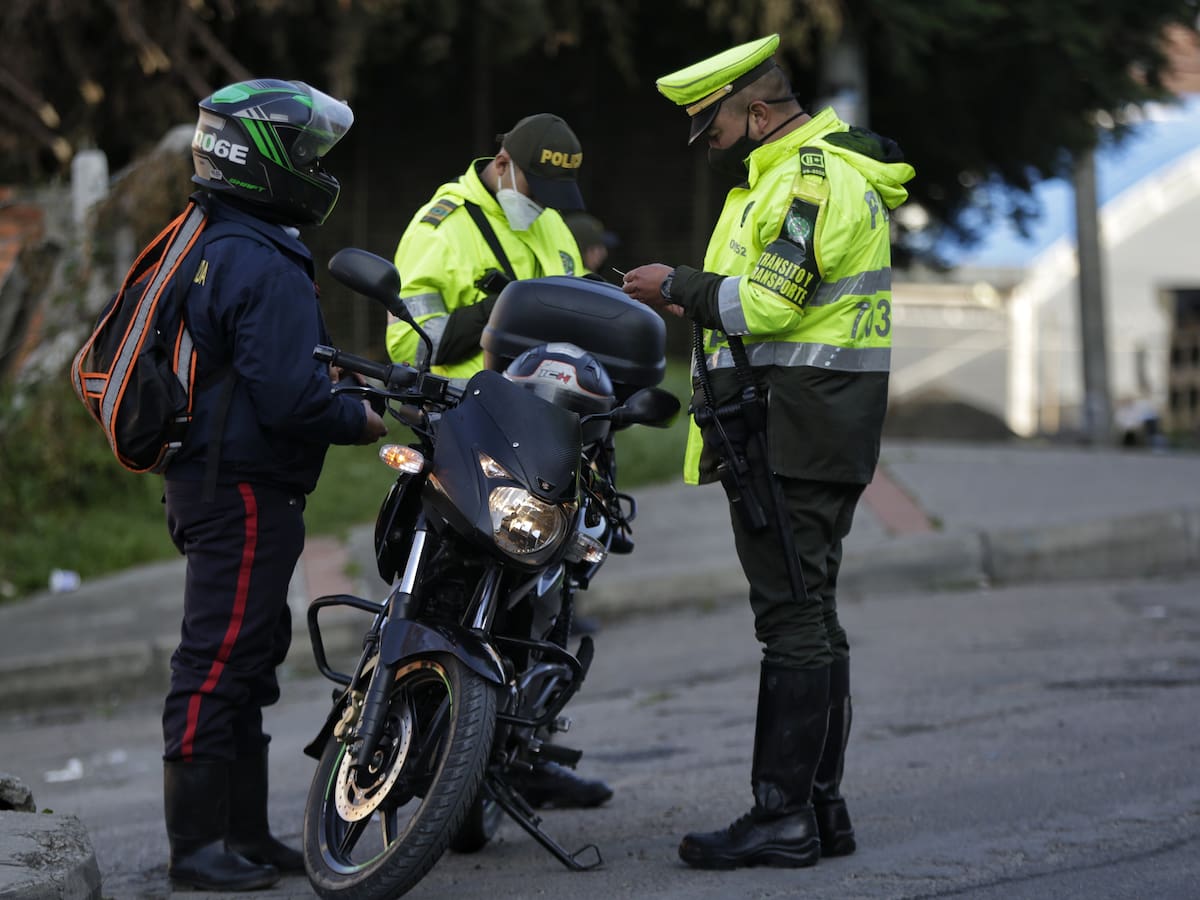 Lugares prohibidos para motos según Código Nal. de Tránsito: evite multas desde $152.766