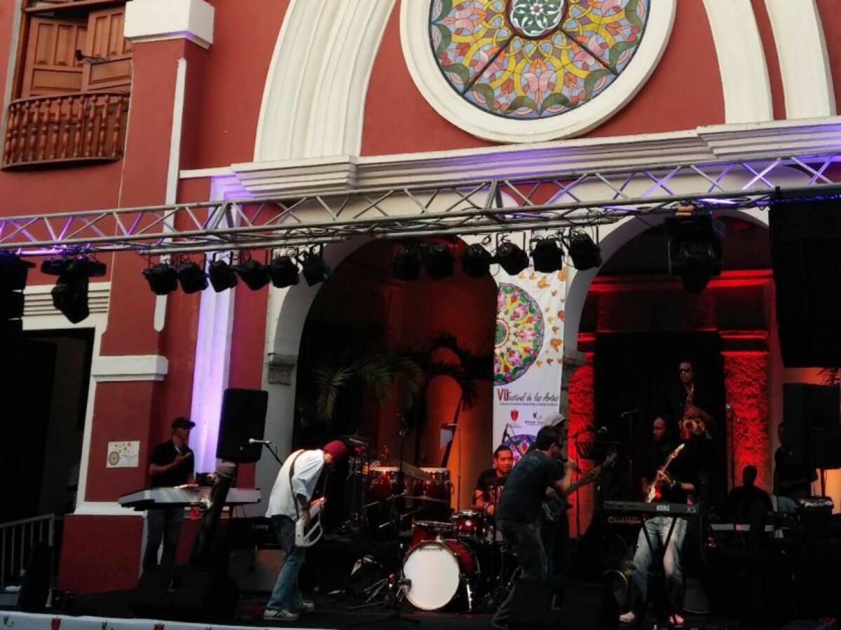 Unibac es reconocido como referente de investigación en artes en el país