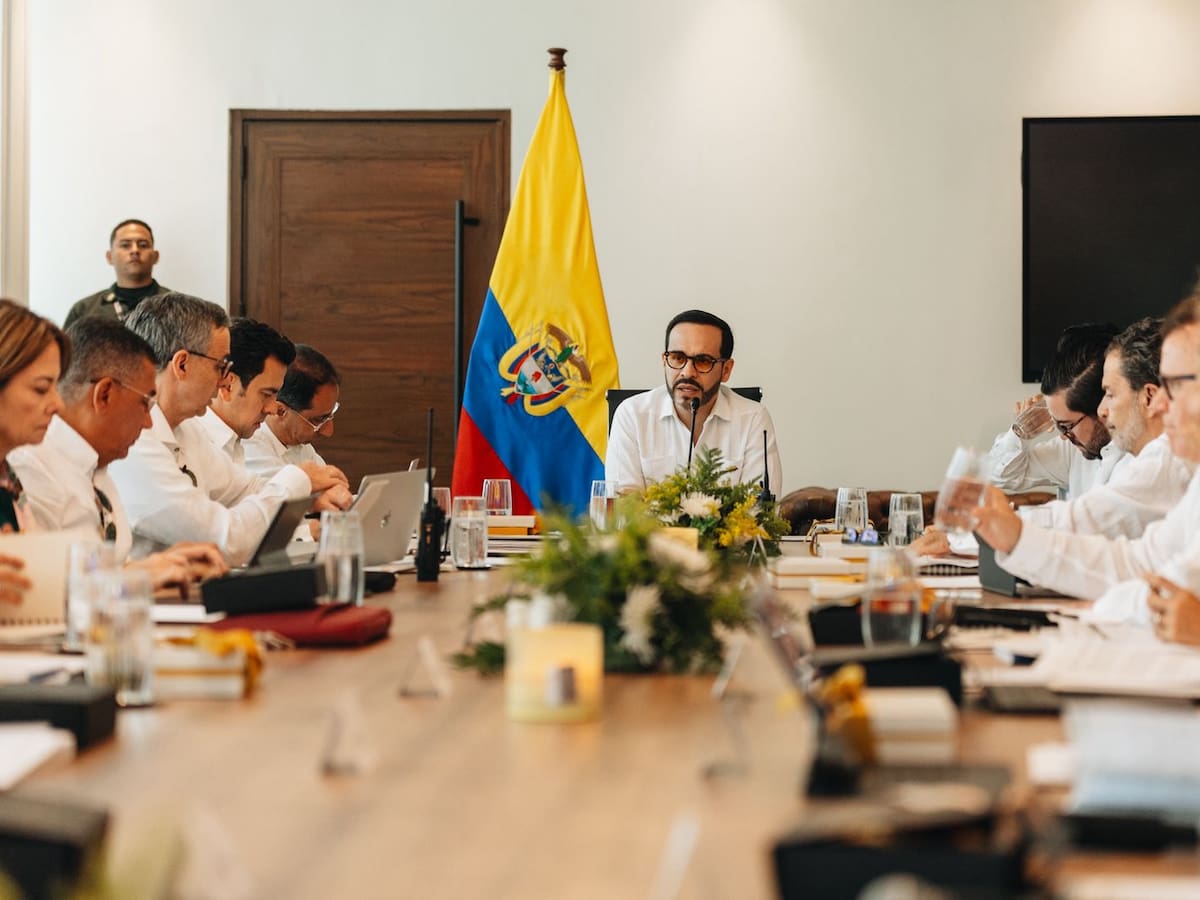 Ministros presentaron decretos de emergencia para acelerar la reconstrucción tras terremoto
