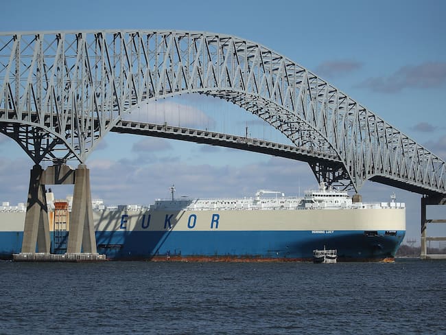 Así se veía el puente Francis Scott Key en Baltimore previo a su caída por el choque de un barco carguero.
(Foto Mark Wilson/Getty Images)