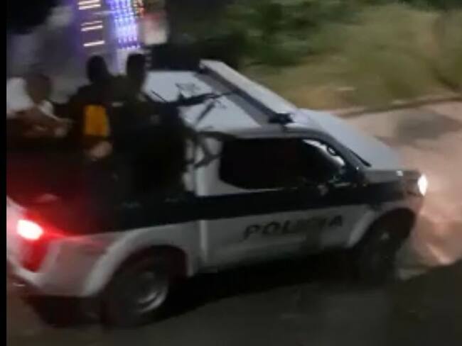 Un policía herido dejó ataque con explosivos en Inzá, Cauca