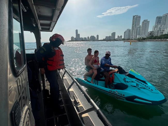 Los jóvenes fueron rescatados por la Armada Nacional. // Cortesía