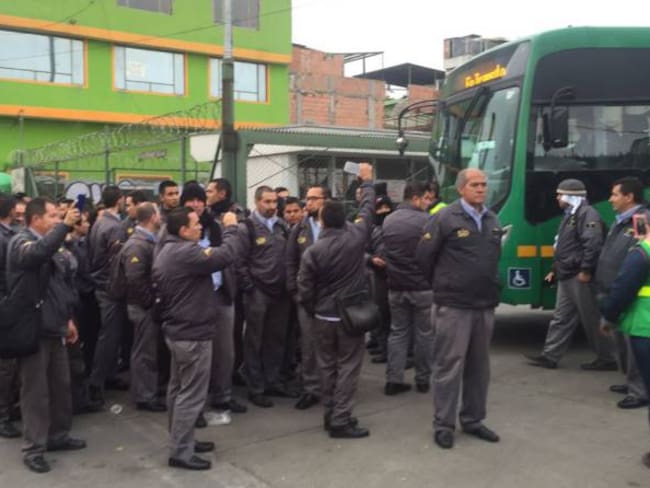 Anuncian medidas penales por protesta de conductores del Sitp