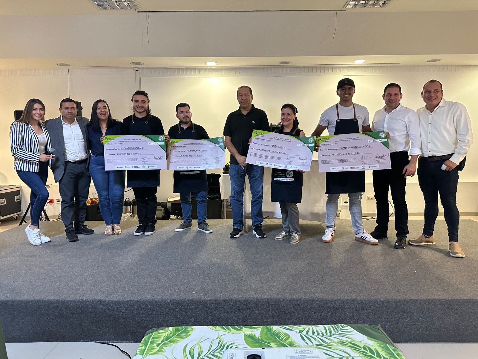 Segunda cohorte de baristas certificados del Eje Cafetero.