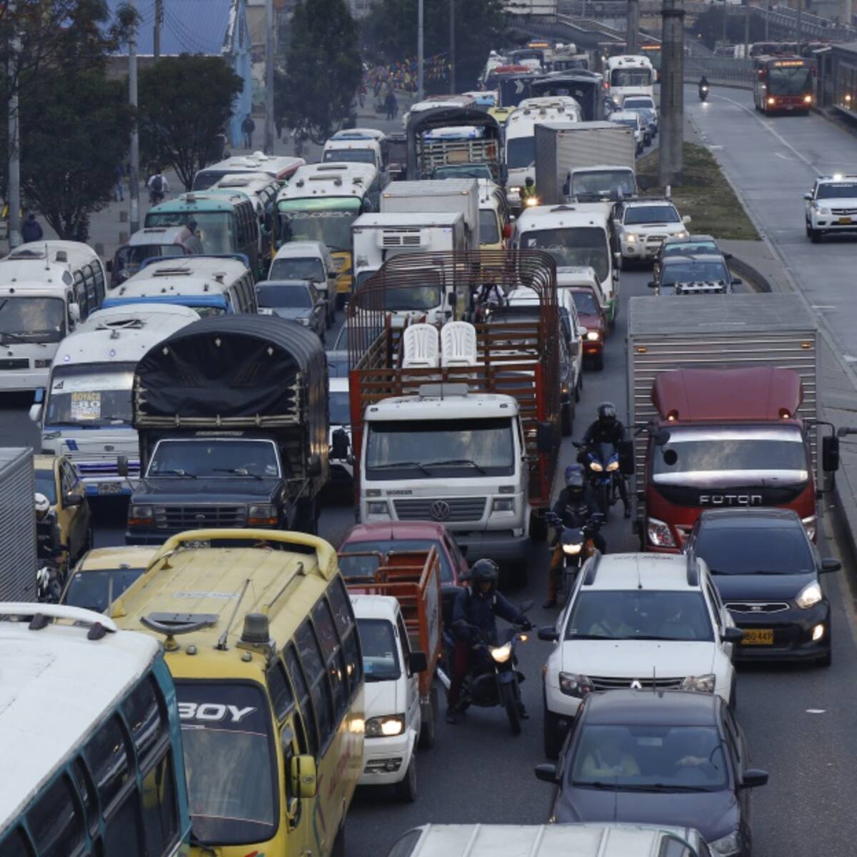 Nueva restricción de vehículos de carga para entrar a Bogotá: cómo funciona y horarios