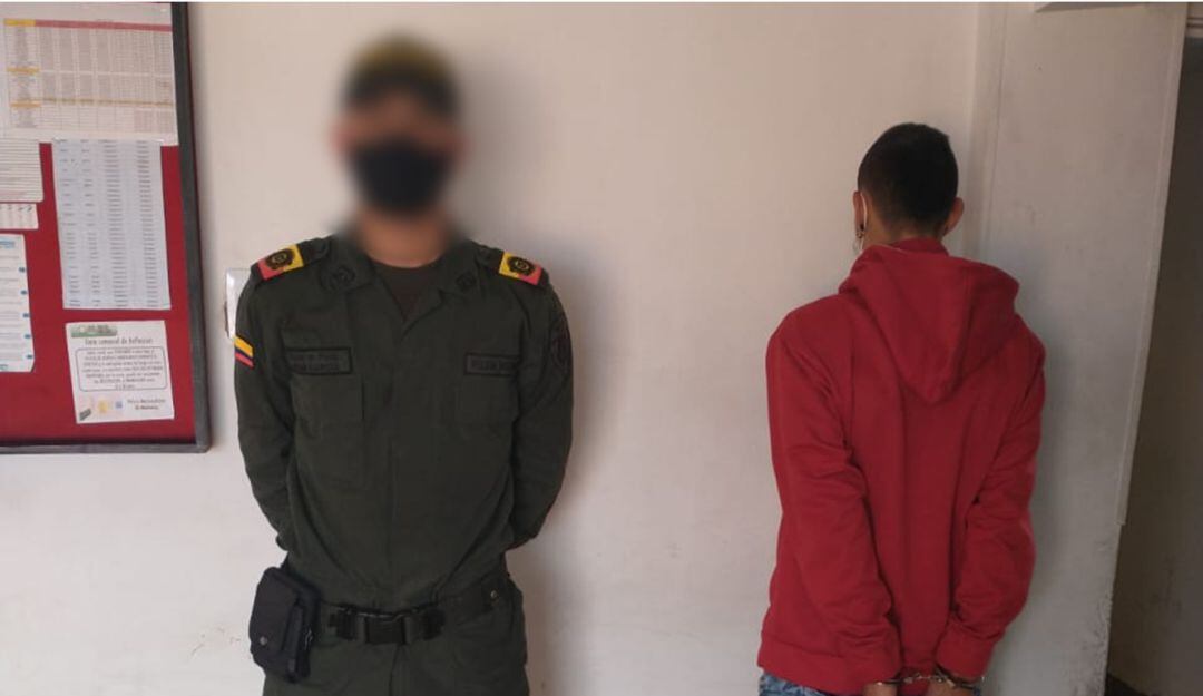 Capturado por el delito de hurto