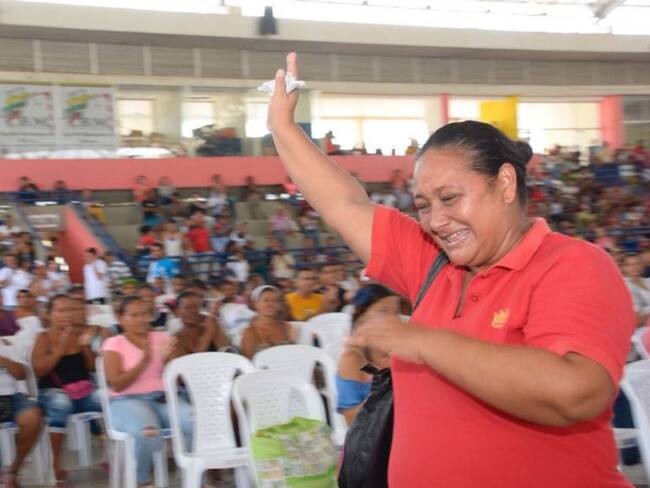 170 familias ganaron en el sorteo de viviendas gratuitas en Cartagena