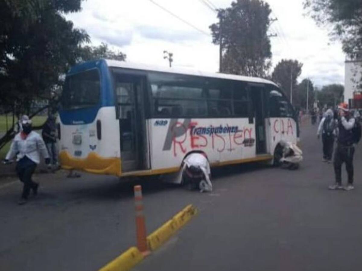 Disturbios con heridos de la policía y estudiantes en Popayán