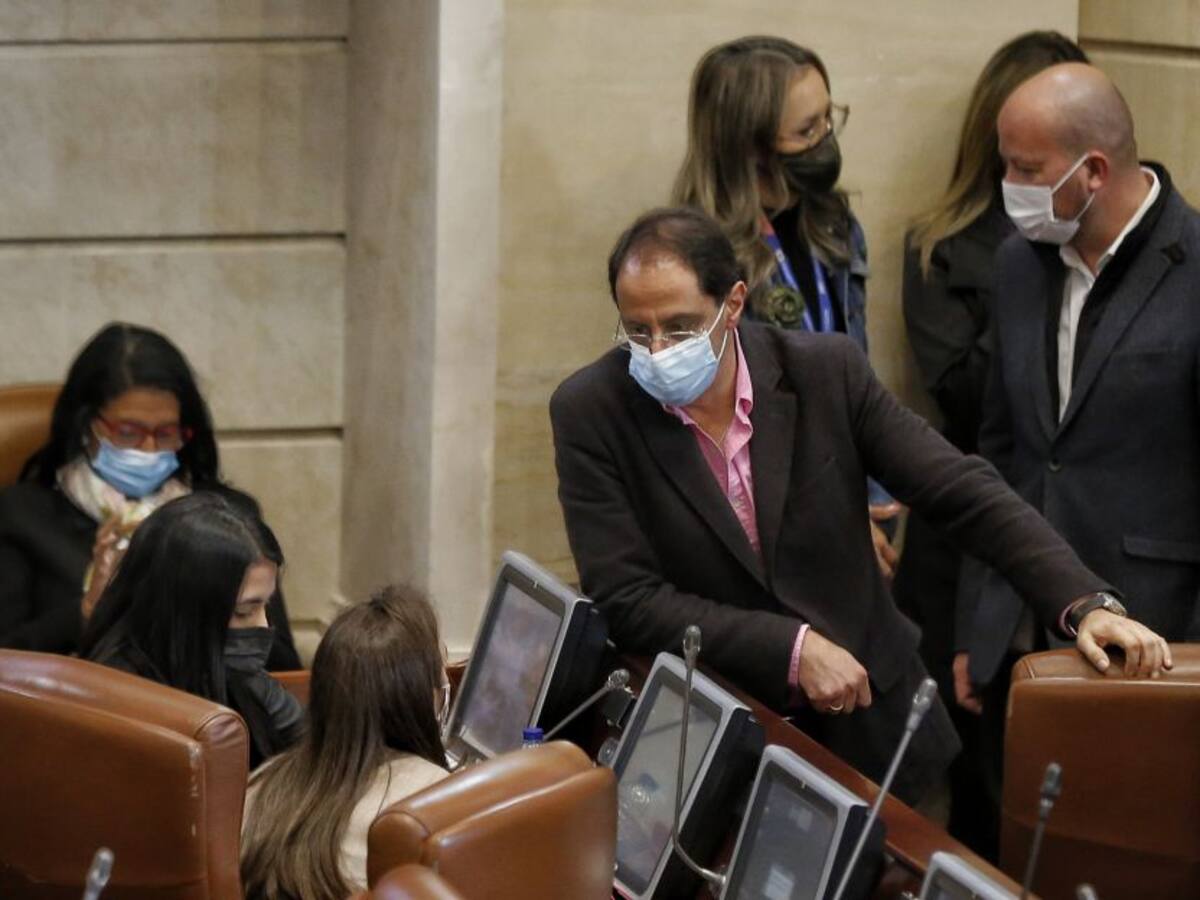 Colombia concluye tercera ronda de cobertura cambiarias