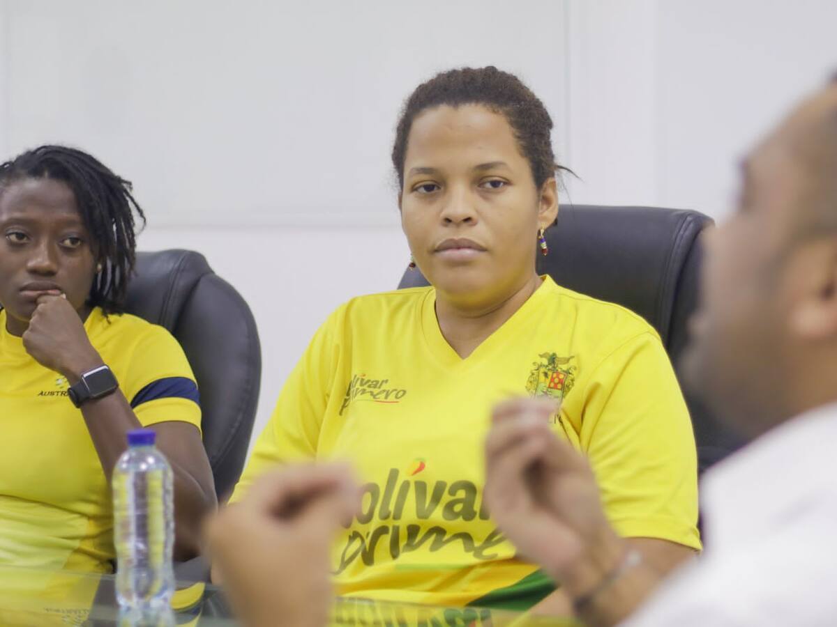 Iderbol socializa plan de trabajo con deportistas