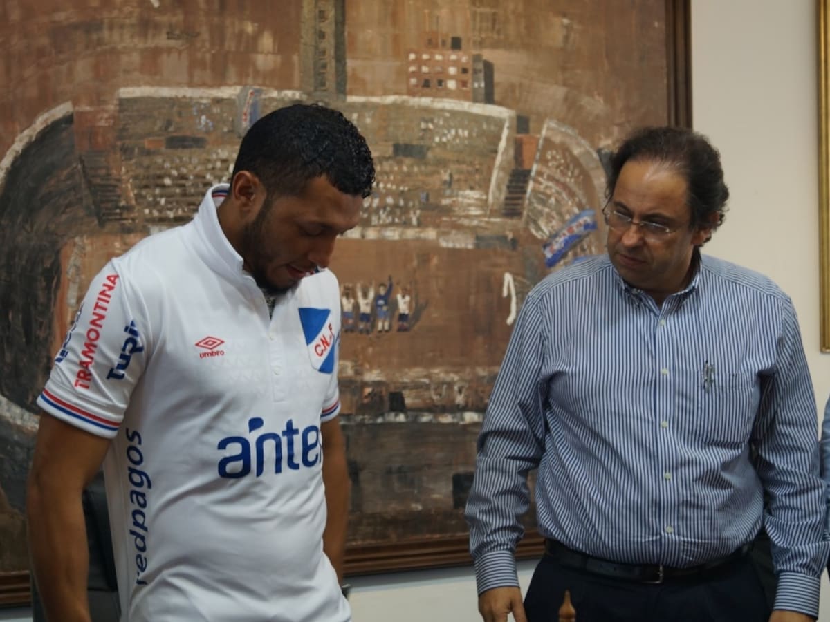 Carlos Valdés ya es jugador de Nacional de Uruguay