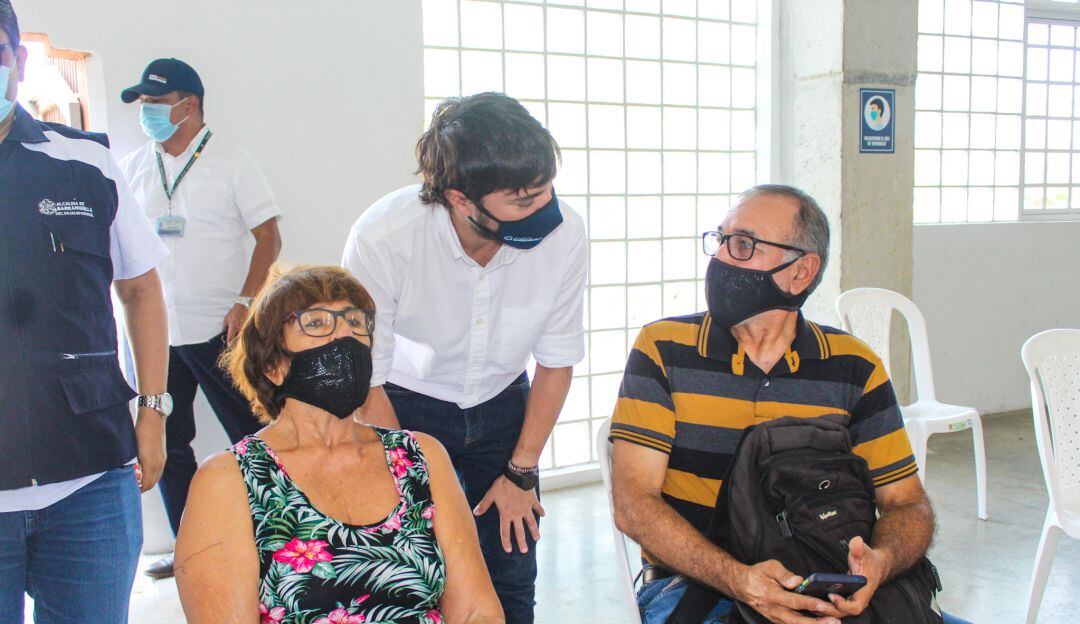 Vacunación en el estadio Romelio Martínez..