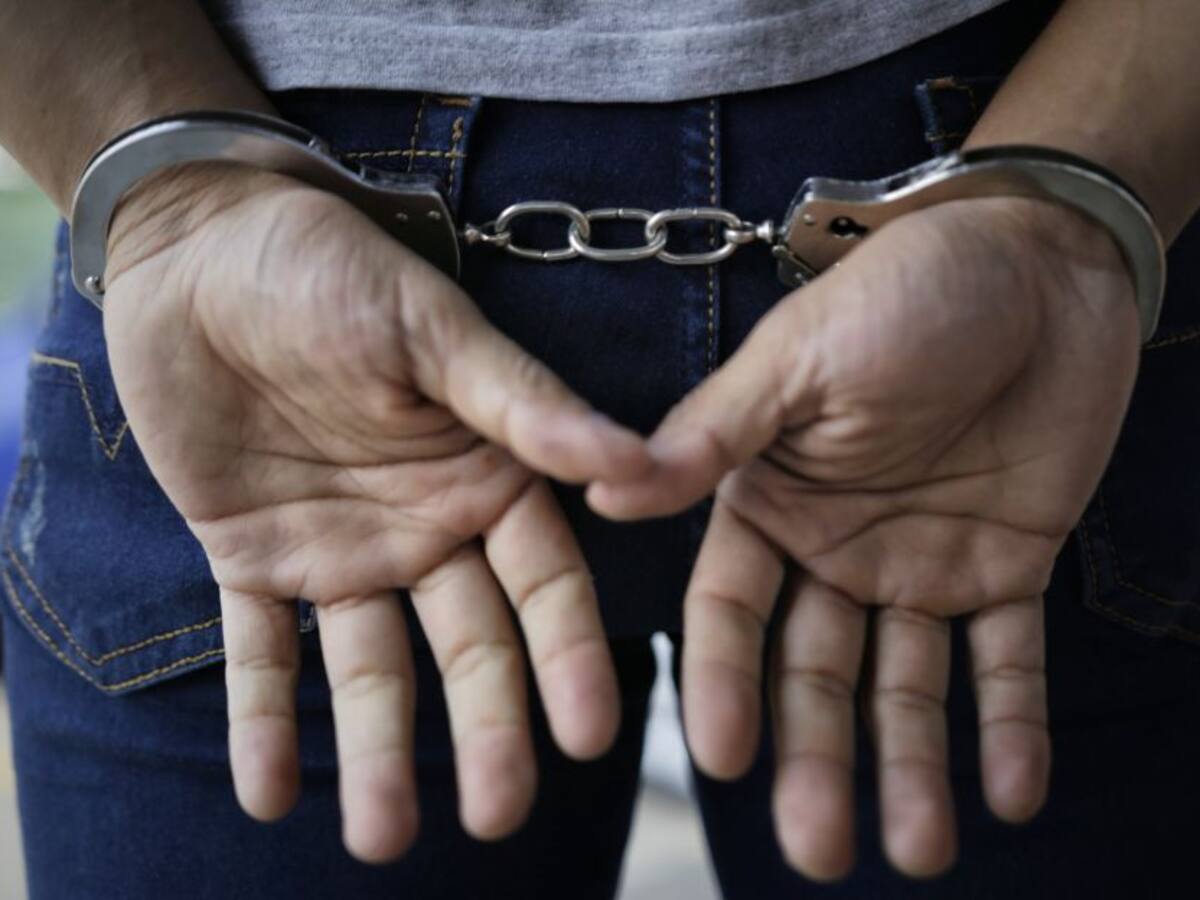 Juez ratifica detención domiciliaria para los policías del caso Ñeñe