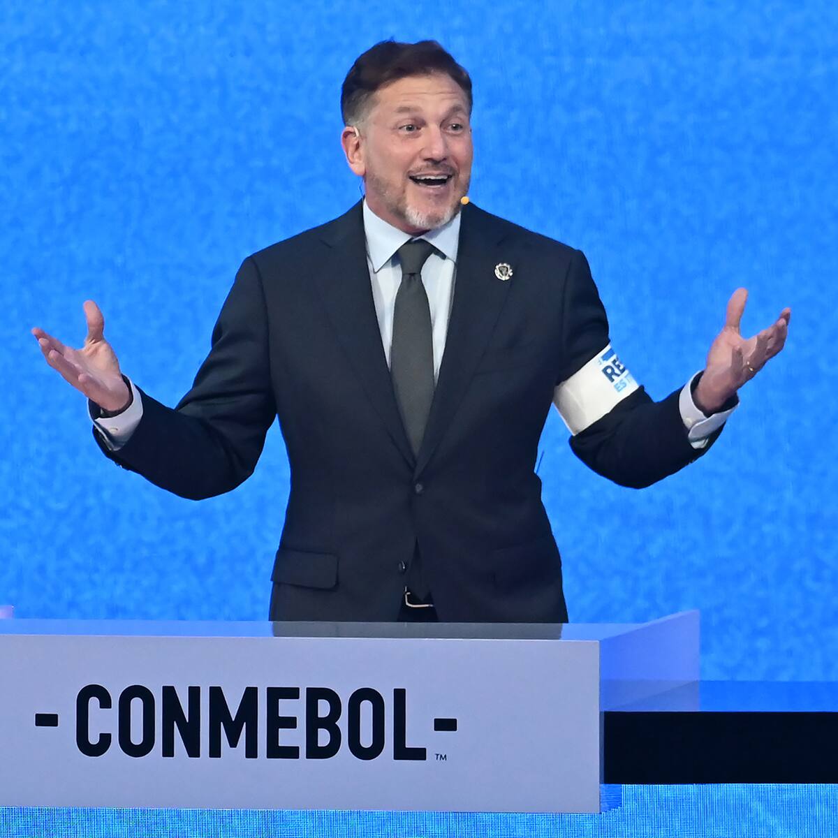 Denuncian internamente al presidente de la Conmebol por recibir fondos recuperados del FIFAGate