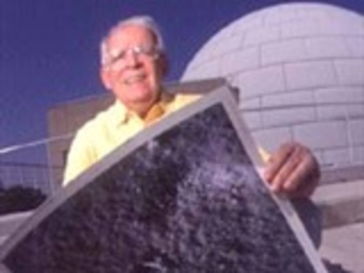 El ingeniero físico Luis Ruíz de Gopegui, narra lo que fue su trabajo hace 40 años en la Nasa cuando el hombre llegó a la luna