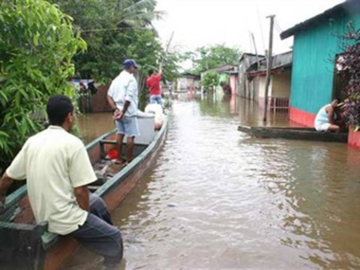Más de 300 viviendas inundadas dejan fuertes lluvias en Magdalena