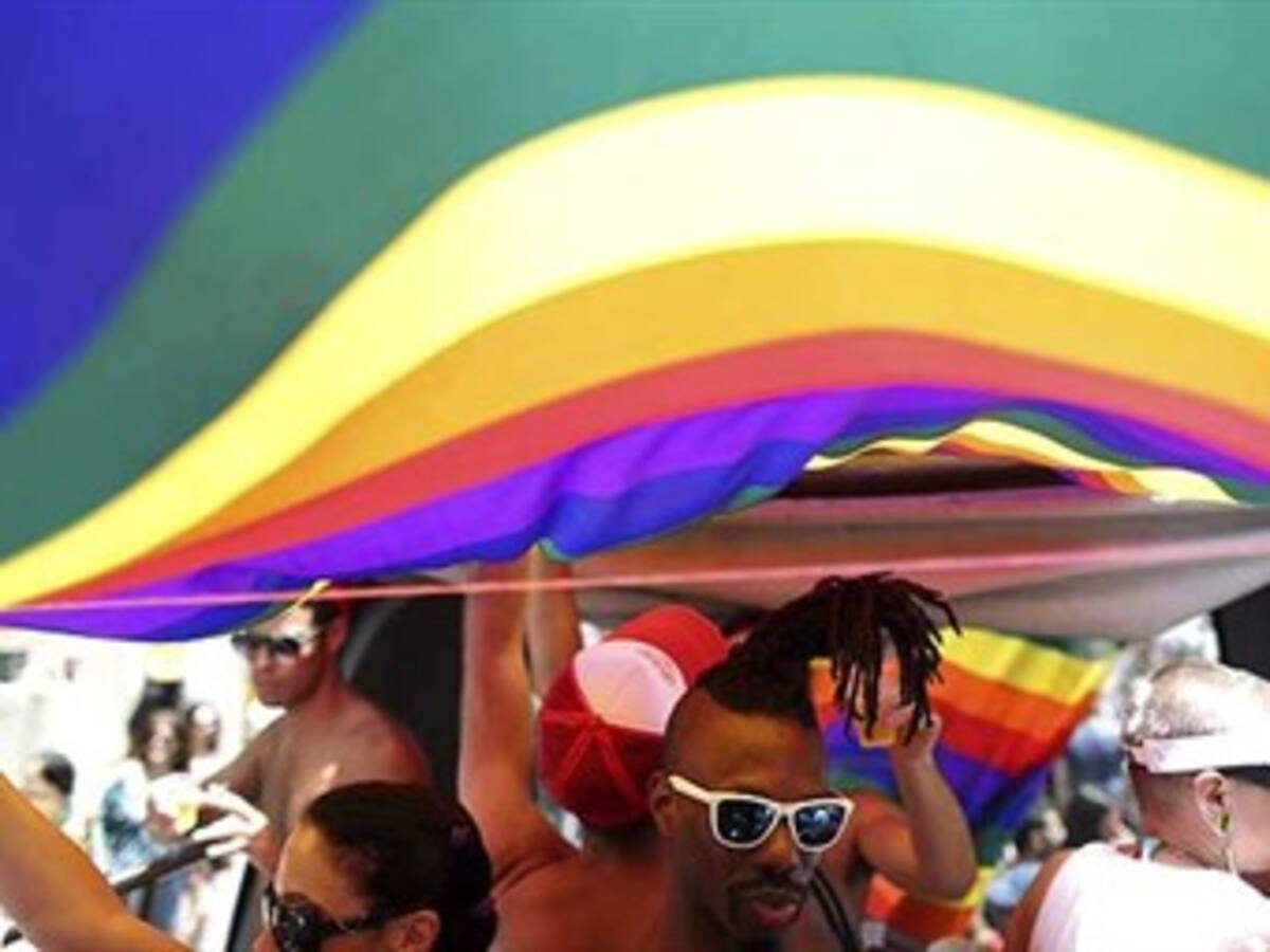 EEUU cobrará los mismos impuestos a parejas gays y heterosexuales