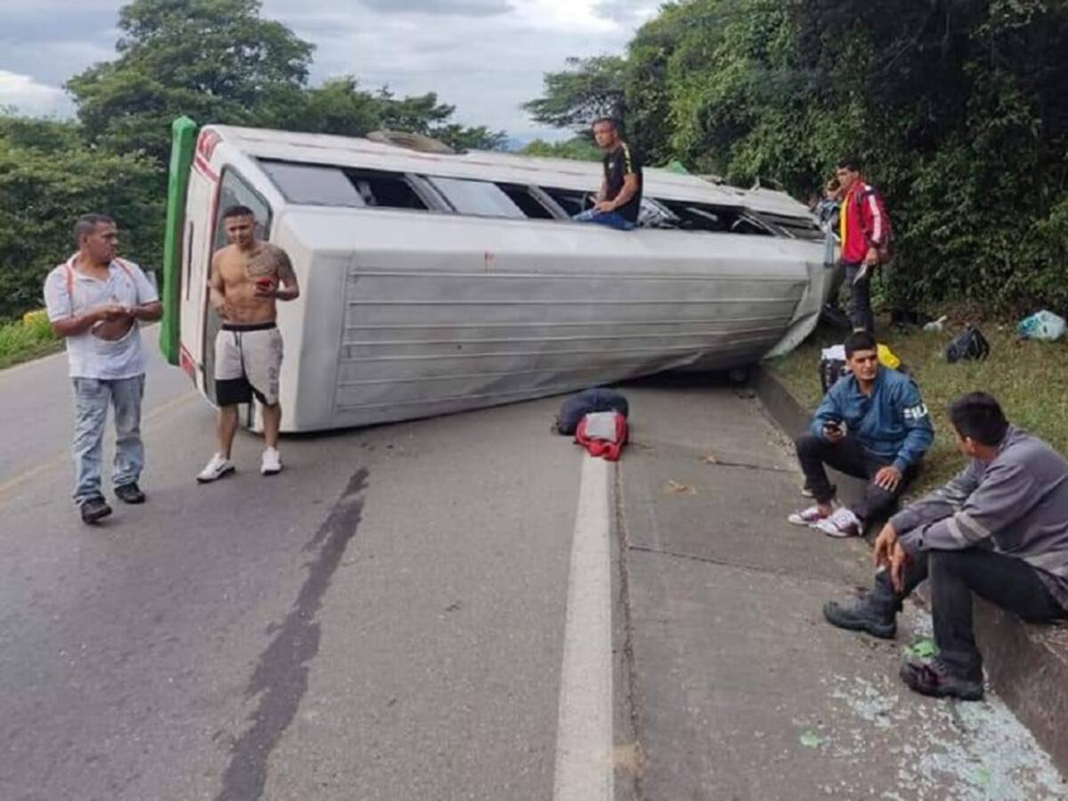 Accidente en El Zulia deja siete heridos