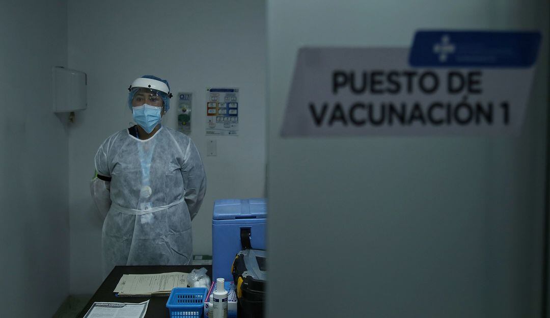 La vacunación contra el COVID-19 se inicia en Montería este miércoles.