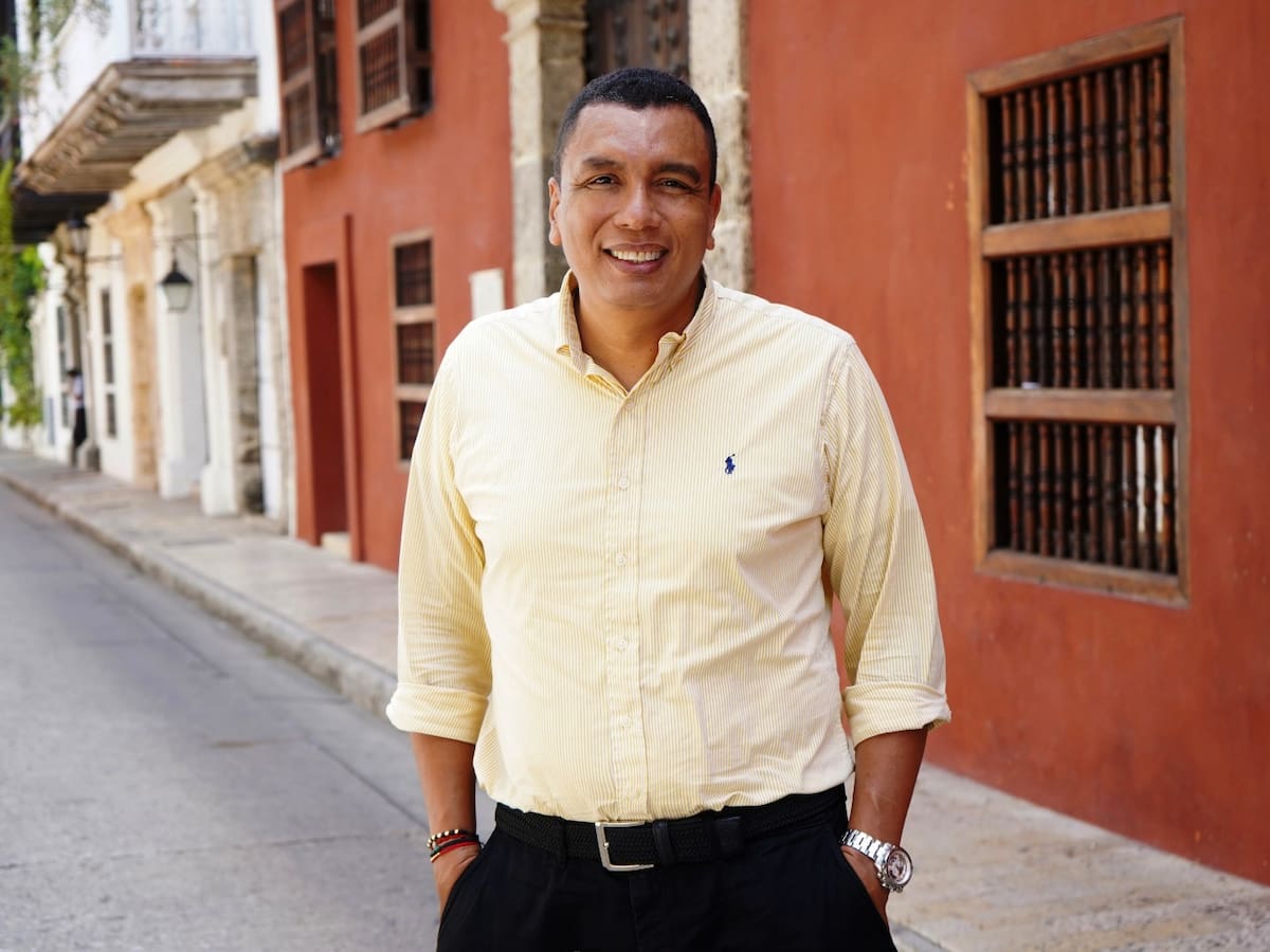 Docente cartagenero nuevo presidente de Afacom