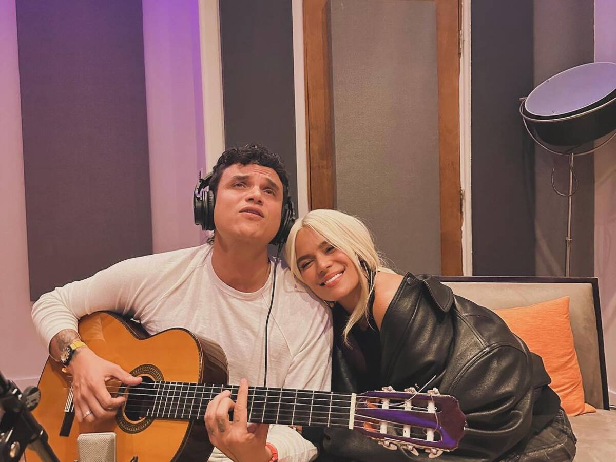 Karol G y Silvestre Dangond lanzarán una canción de vallenato