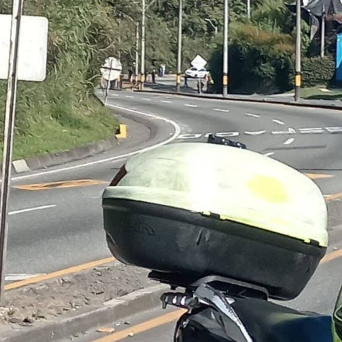 Policía descarta que explosivos en la Medellín-Bogotá hayan sido contra carro de valores