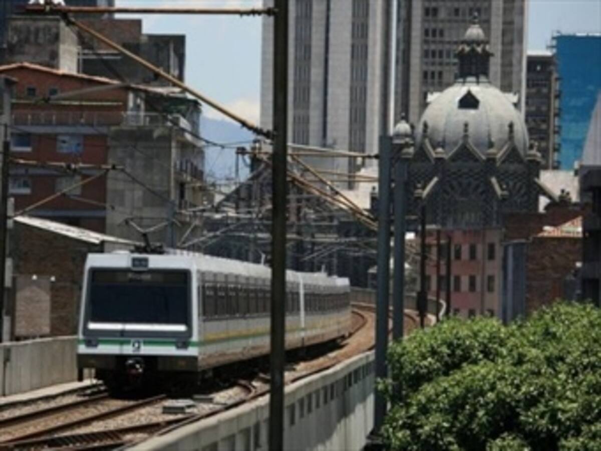 La Policía de Medellín confirma que seguirá custodiando el Metro