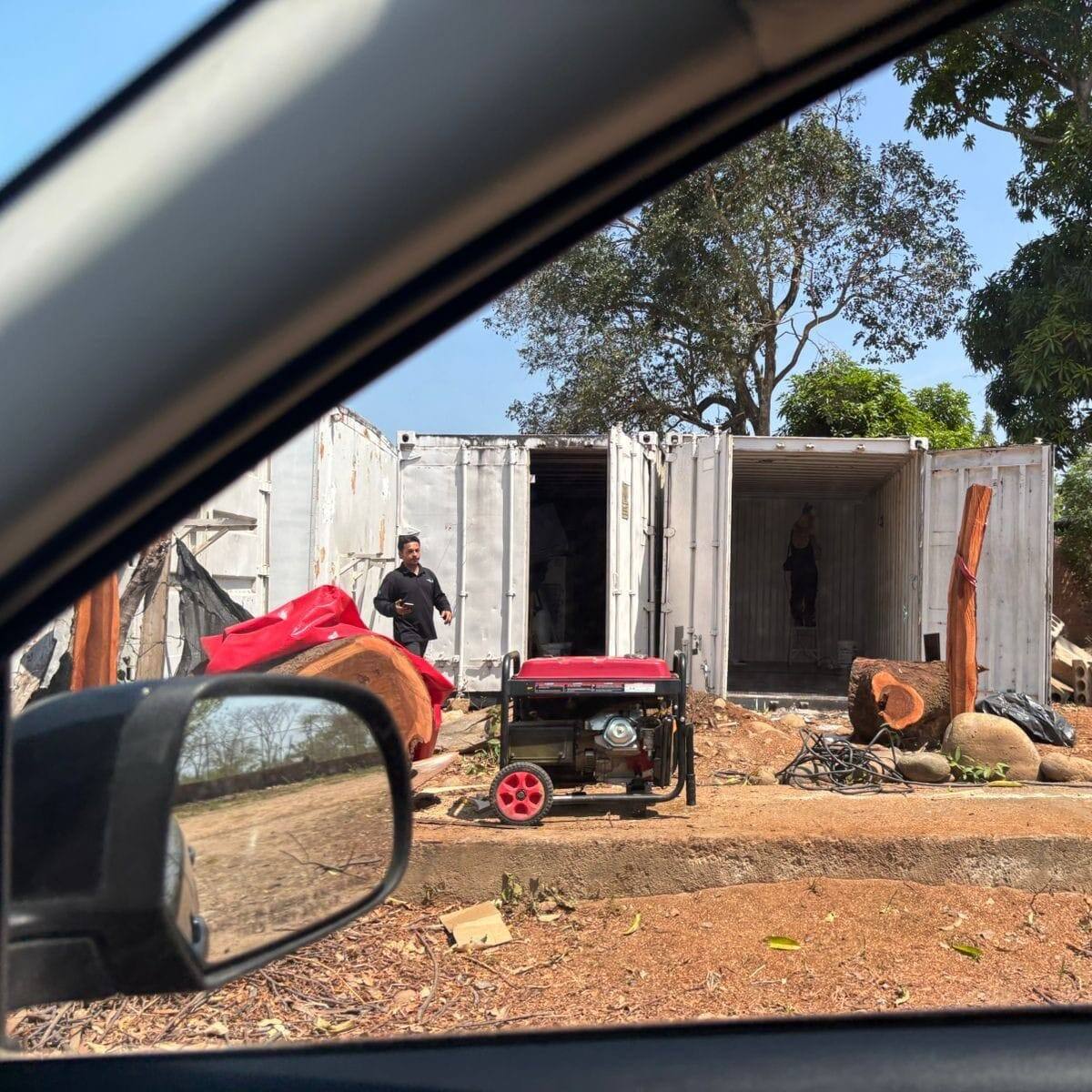 Fotos: los contenedores que Helicol usa como oficinas en base de Paz de Ariporo, según Ecopetrol