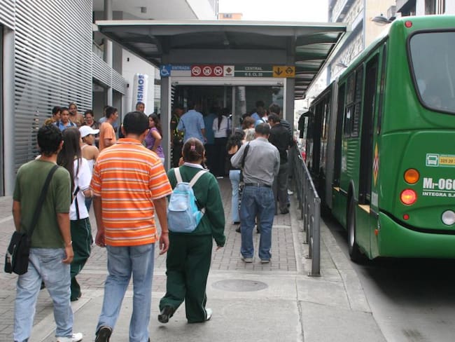 Alcalde de Pereira analiza posibilidad de suspender el transporte público
