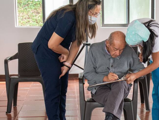 Segunda etapa de vacunación en Pereira.