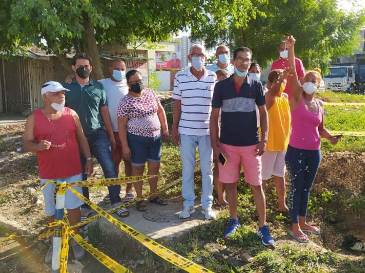 Piden solución definitiva a daño de tubería en urbanización Santa Clara