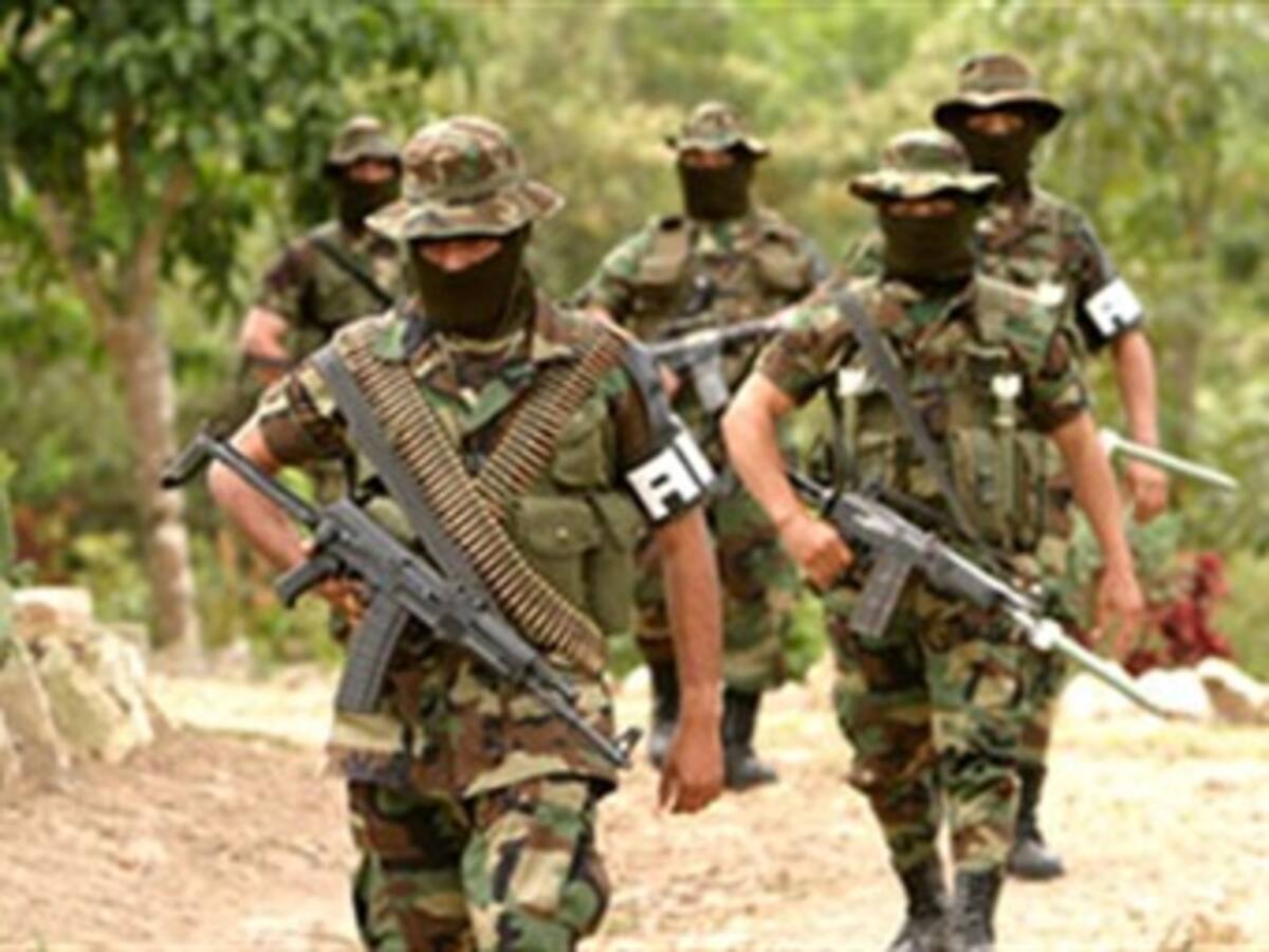 Más de 300 paramilitares quedarían por fuera de Justicia y Paz