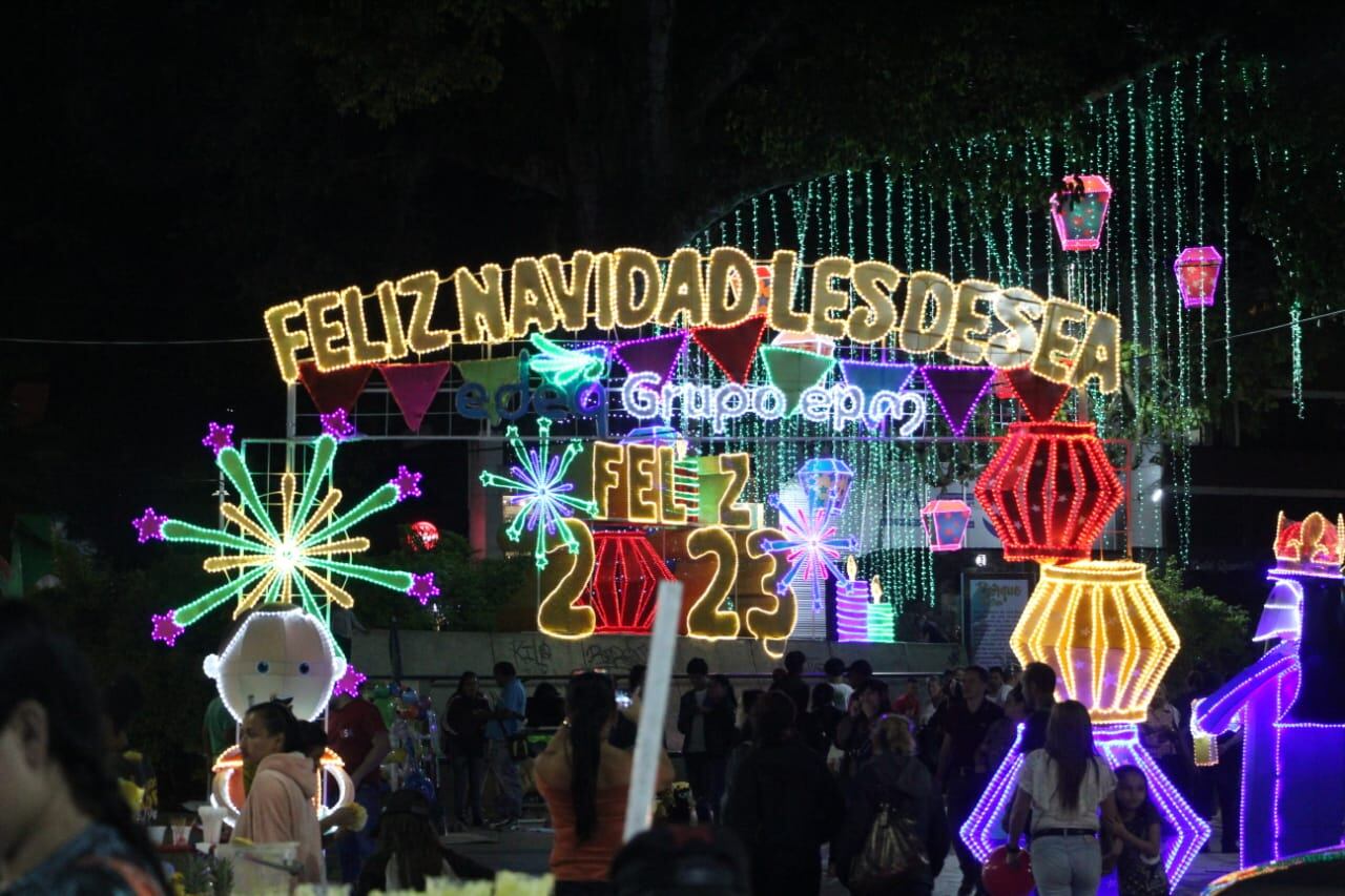 Alumbrado navideño en Armenia. Foto cortesía Alcaldía de Armenia