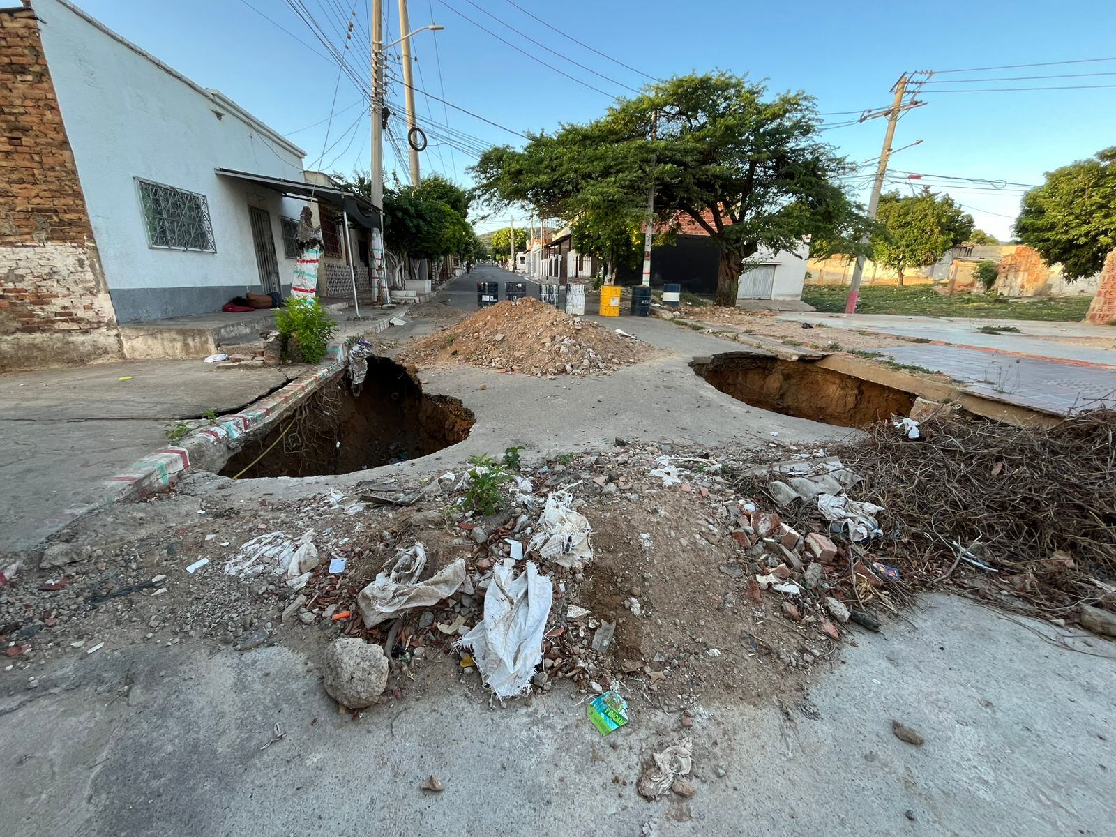 Daño vial en el barrio Santander de Cúcuta. / Foto: Caracol Radio Cúcuta.
