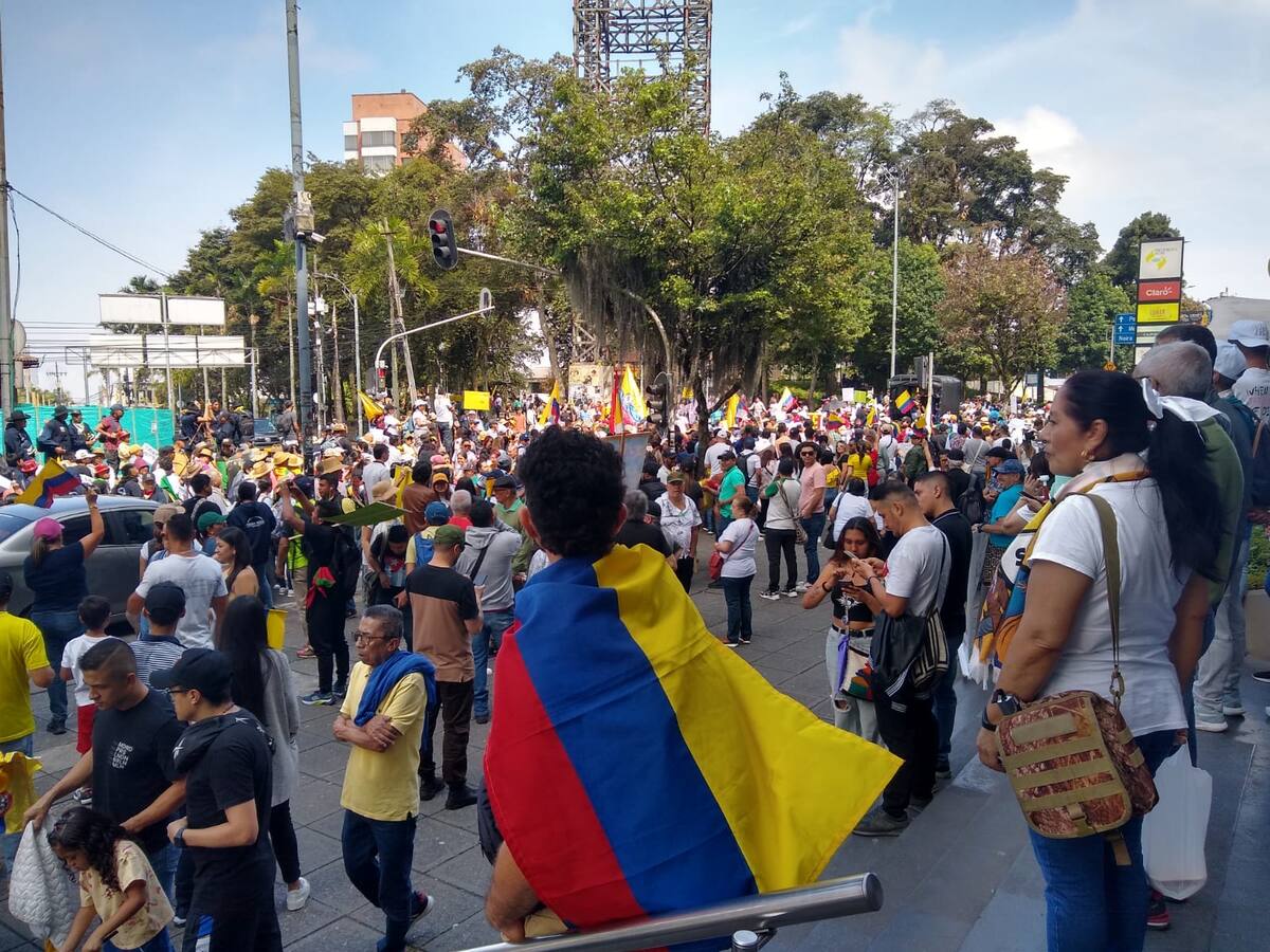Trabajadores y sindicatos marcharon en Manizales en el Día Internacional del Trabajo