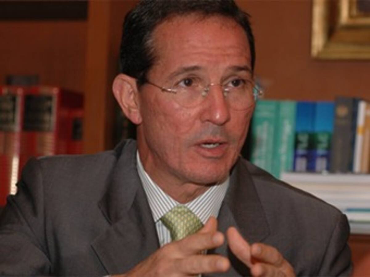 Conservatismo propone nuevo pacto entre Arias y Sanín
