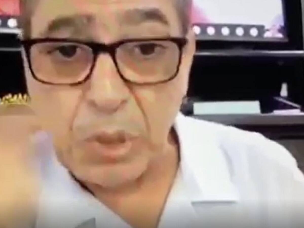 Tú haces tu trabajo primero y después hago el mío: William Dau a Procurador