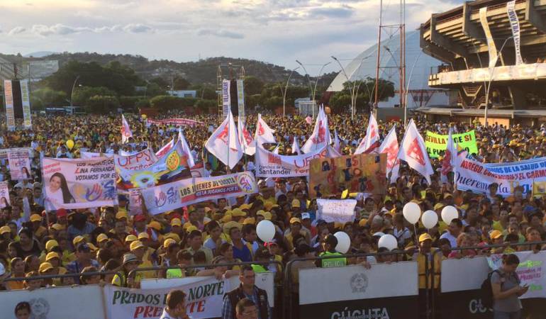 Cucuteños marcharon apoyando el "SI" en el plebiscito