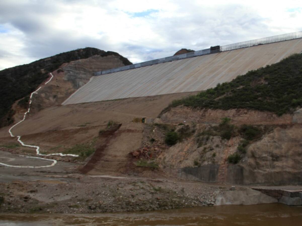 Colombia cuenta con 15 termoeléctricas para apoyar el sistema energético