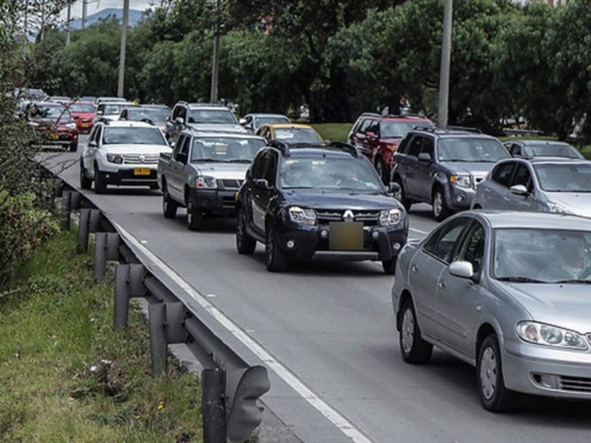 Venta de vehículos se recupera y crece 18% en abril