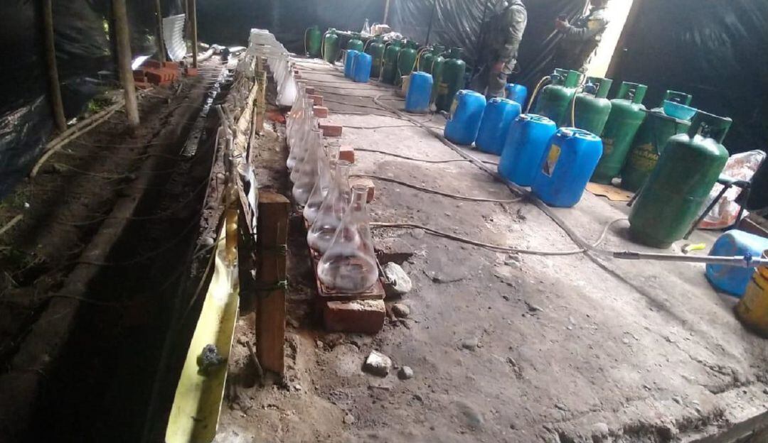 Laboratorio artesanal ubicado y destruido en Nariño