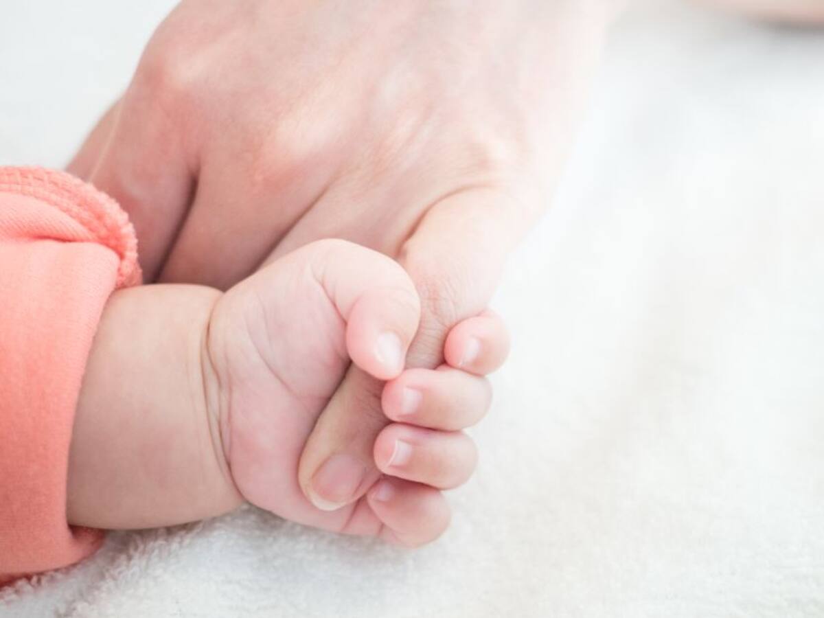 Mamá y su bebé prematuro se reencuentran luego de superar el coronavirus