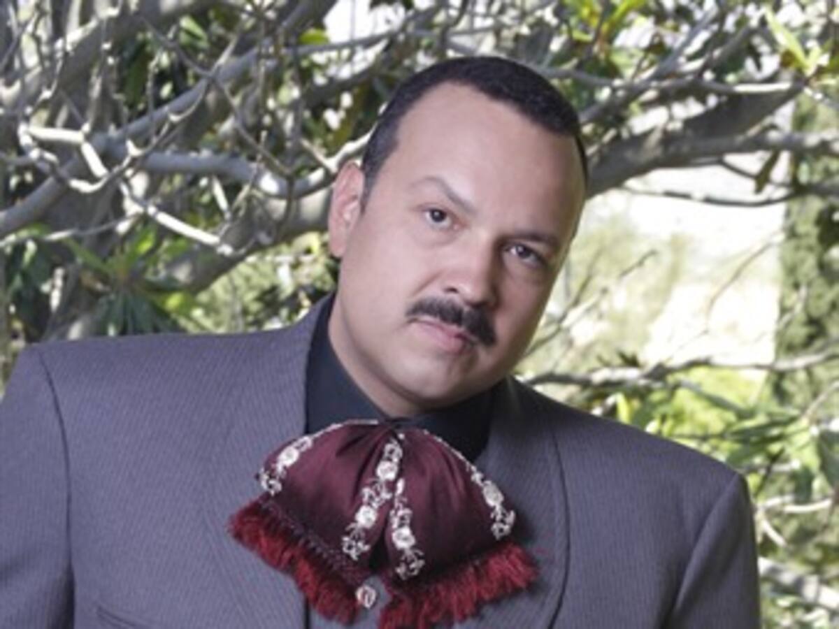 Pepe Aguilar lanza disco homenaje al Rey de las Rancheras Vicente Fernández