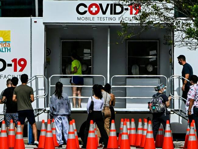 Desinformación perjudicará vacunación contra COVID-19: Cruz Roja