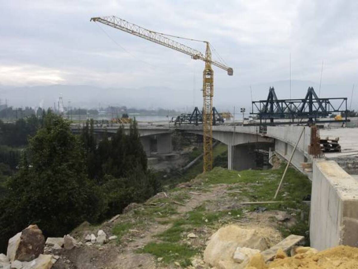 En el primer semestre se entregarán 4 obras viales de la administración de Gustavo Petro