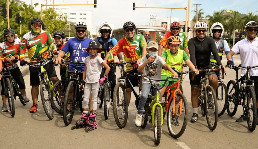 Los participantes recorrieron un tramo de seis kilómetros, ida y regreso en la avenida Pedro de Heredia