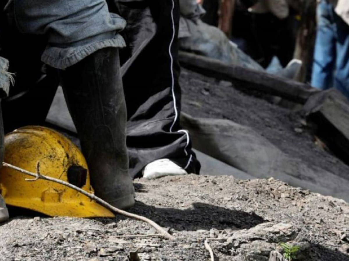 En Cundinamarca buscan a tres mineros atrapados en una mina de carbón en Zipaquirá